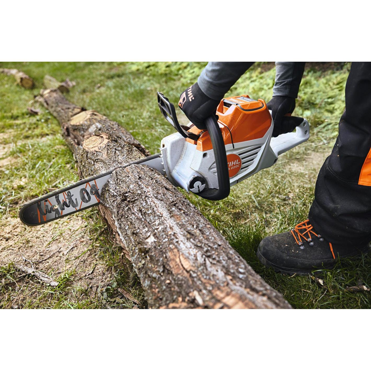 Chainsaw Cordless 36𝑉 MSA220.0C-B STIHL