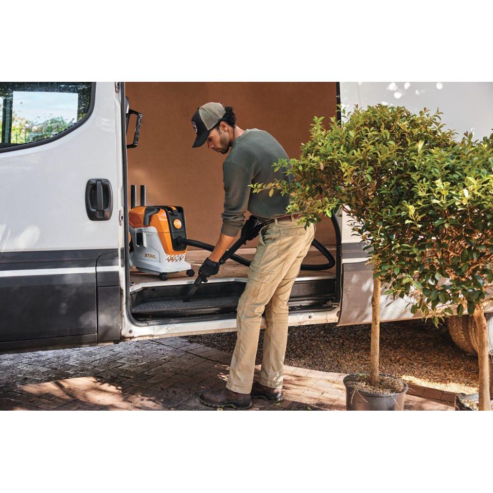 Aspiradora inalámbrica 36𝑉 SEA100L STIHL