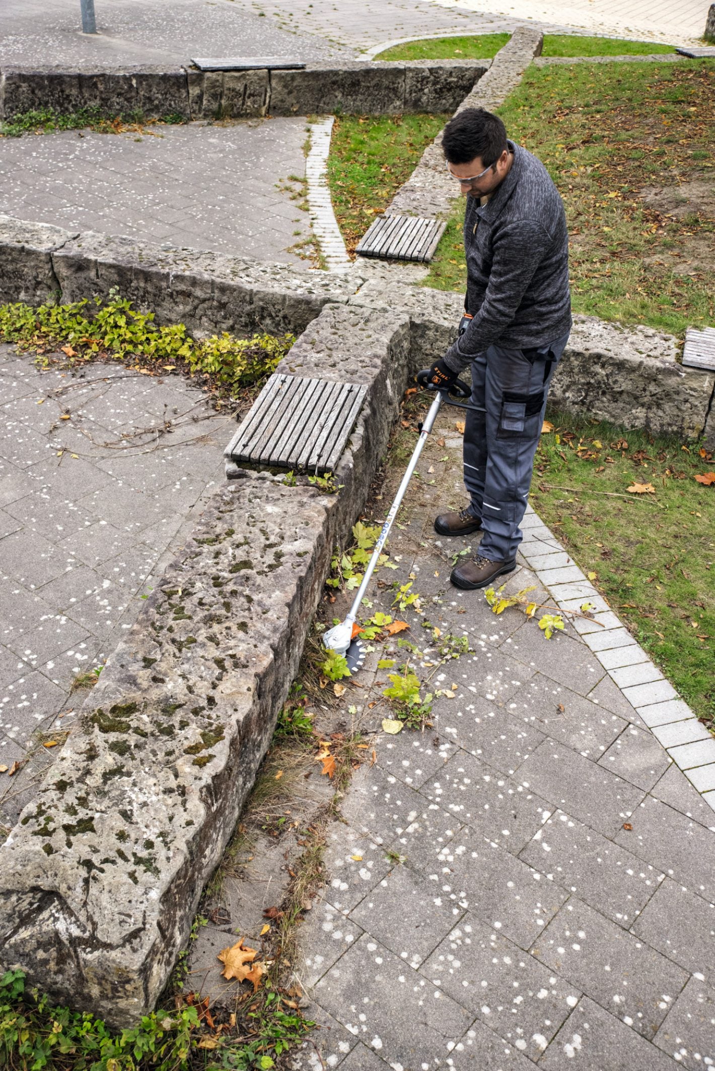 Kombi Motor Cordless KMA135R KombiSystem STIHL