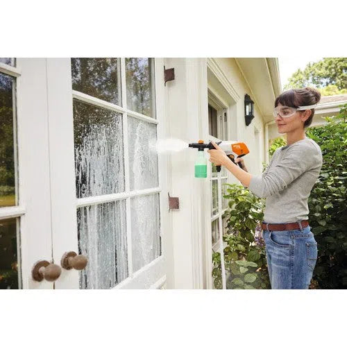 Hidrolavadora inalámbrica 10.8𝑉 24℔ RCA20 STIHL