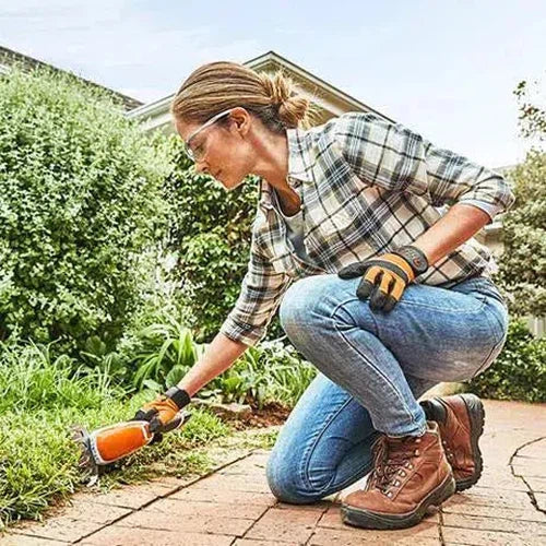 Shrub Shears Cordless 10.8𝑉 HSA26 Set Stihl-Hedge Trimmers-STIHL-diyshop.co.za