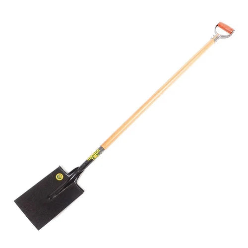 Spade Flat Steel Long Wooden Handle Lasher-Spades-Lasher-diyshop.co.za