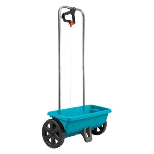 Spreader Large Gardena-Spreaders-Gardena-diyshop.co.za
